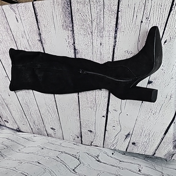 NWB Wild Pair Bravy Microsuede Over The Knee Boots Black size 6 - Picture 4 of 9